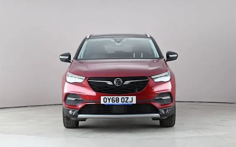 Used Vauxhall Grandland X Sport 131 HP (96 kW) 2018 Red SUV