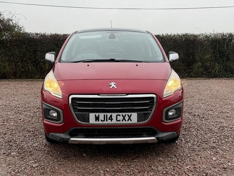 Used Peugeot 3008 Allure 115 HP (84 kW) 2014 Red Hatchback