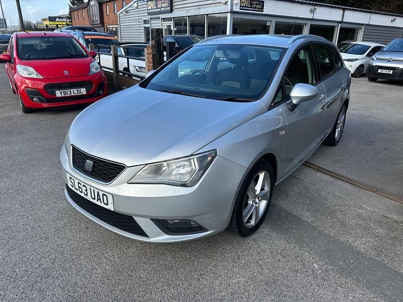 Begagnad Seat Ibiza ST 2014 Silver Kombi