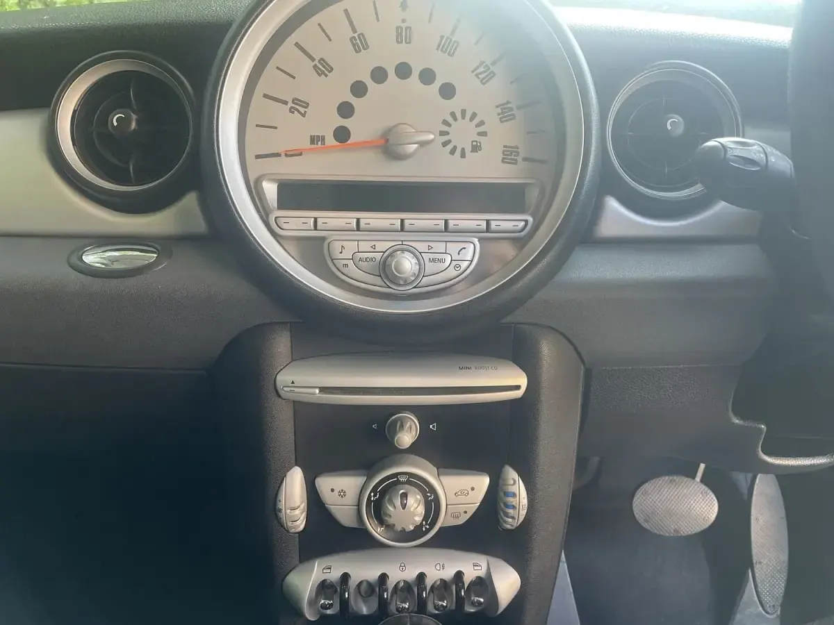 Used Mini ONE Hatch 2009 Midnightblack metallic Hatchback