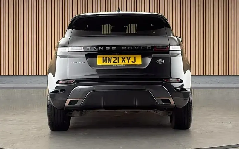 Used Land Rover Range Rover evoque SE Dynamic 253 HP (186 kW) 2023 SUV