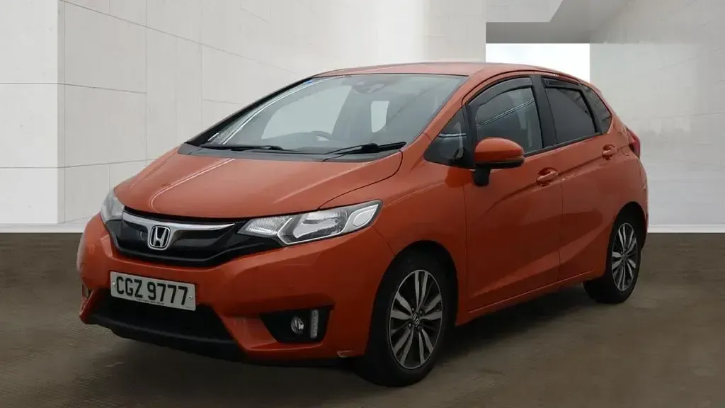Used Honda Jazz EX 102 HP (75 kW) 2016 Orange Hatchback