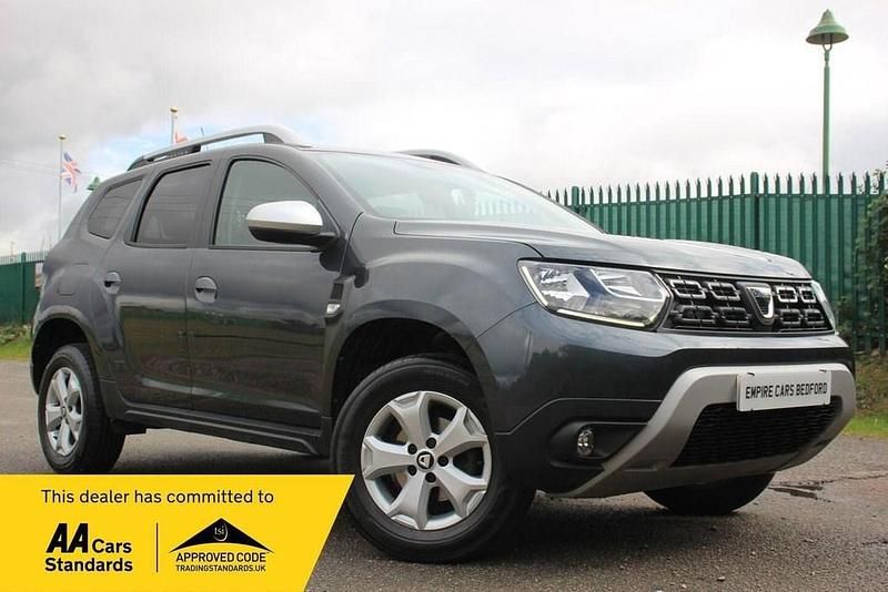 Used Dacia Duster Comfort 115 HP (84 kW) 2019 Grey SUV