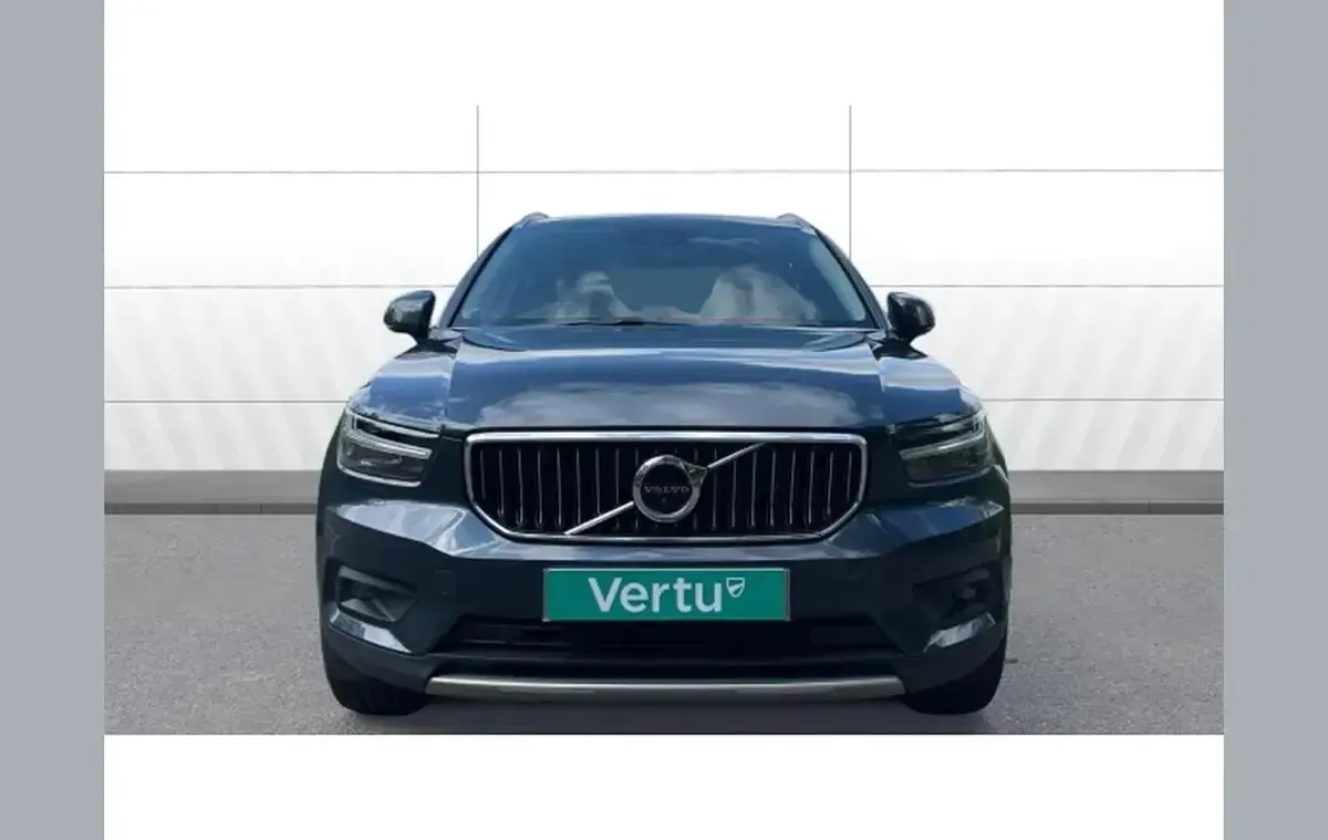 Usado Volvo XC40 Inscription 244 HP (179 kW) 2018 Azul SUV