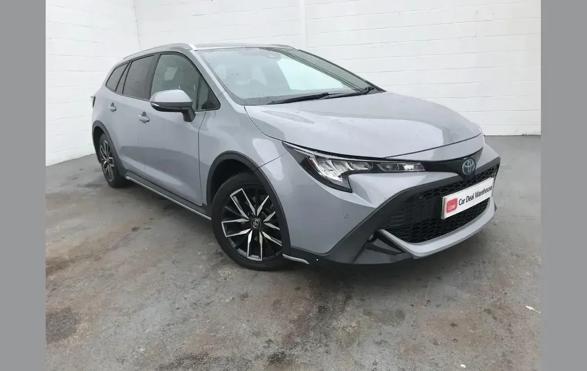 Used Toyota Corolla 180 HP (132 kW) 2020 Grey Estate