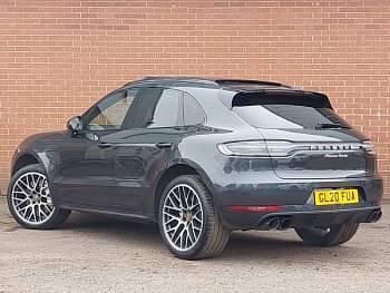 Used Porsche Macan Turbo 440 HP (323 kW) 2020 Grey SUV
