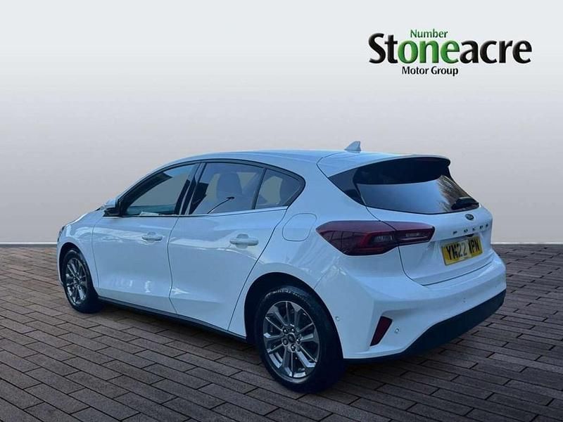 Used Ford Focus Style 125 HP (91 kW) 2022 White Hatchback