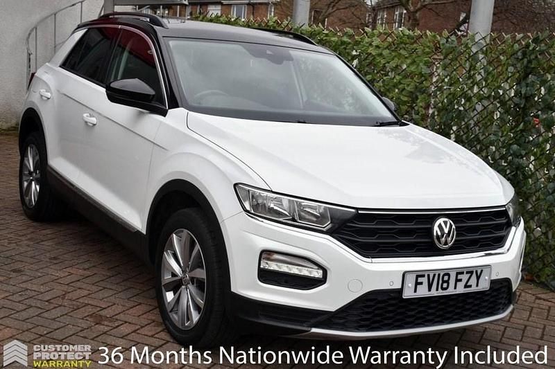 White Used 2018 VW T-Roc Design SUV | £14,990 (Fair price) - Image 1/3