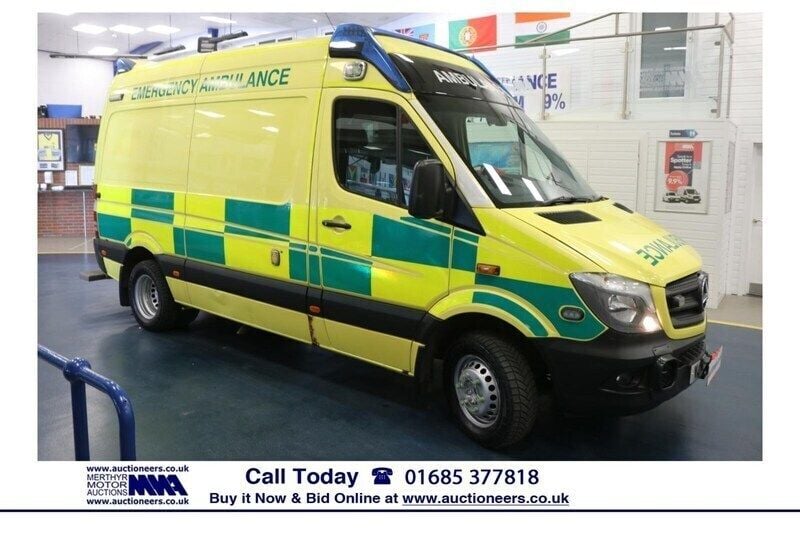 Yellow Used 2015 Mercedes Sprinter Van | £7,750 (Fair price) - Image 1/4