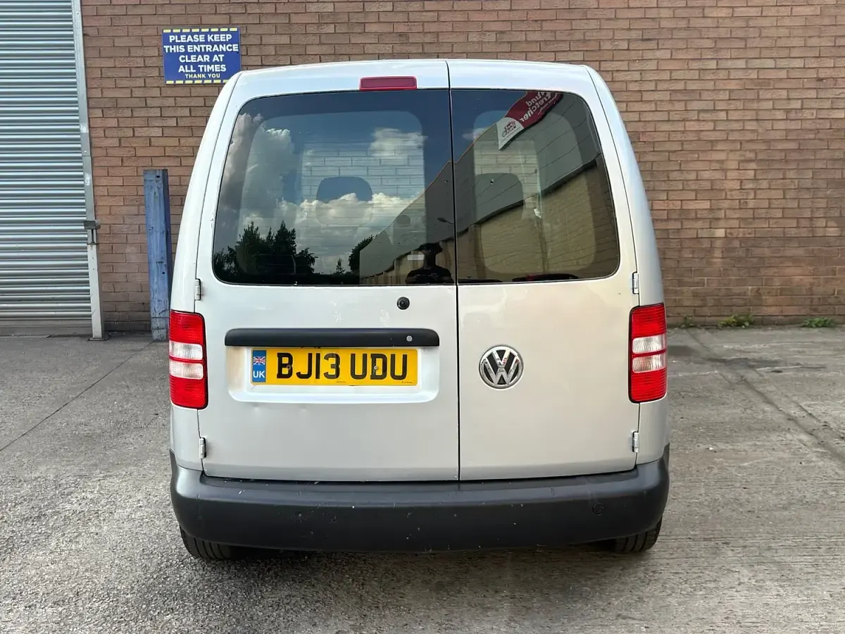 Used VW Caddy 102 HP (75 kW) 2013 Silver MPV