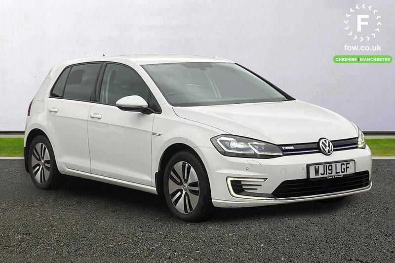 White Used 2019 VW e-Golf Hatchback | £9,899 (Fair price) - Image 1/3