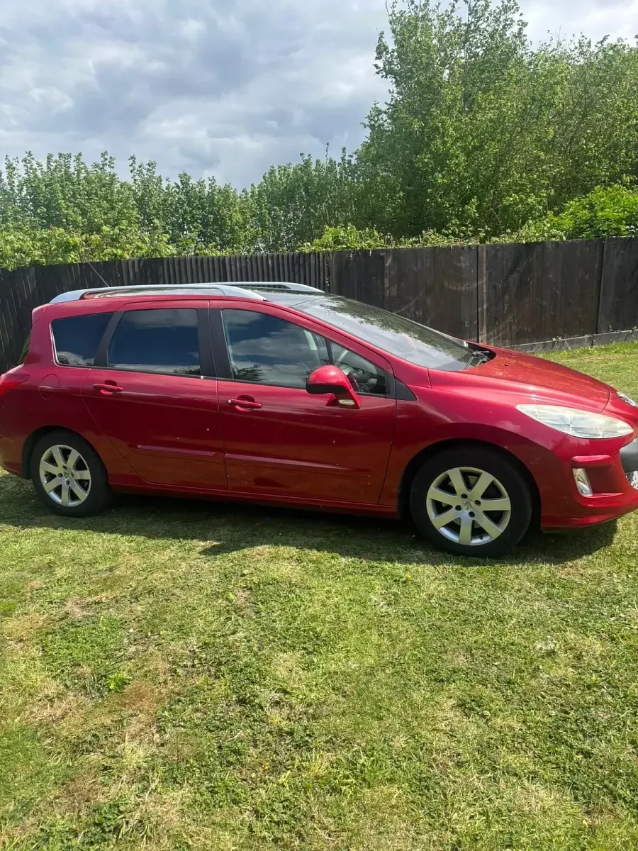 Gebraucht Peugeot 308 2010 Rot Kombi
