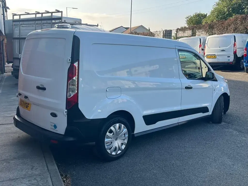 Used Ford Transit S 100 HP (73 kW) 2021 White Van