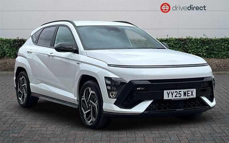 Special solid atlas white Used 2025 Hyundai Kona N Line SUV | £27,340 (Expensive) - Image 1/4