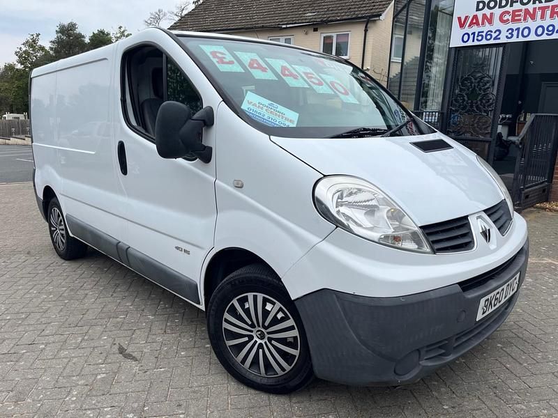 White Used 2010 Renault Trafic Van | £3,950 (Fair price) - Image 1/4