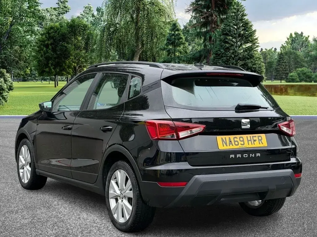 Used Seat Arona SE Technology 95 HP (69 kW) 2019 Black SUV
