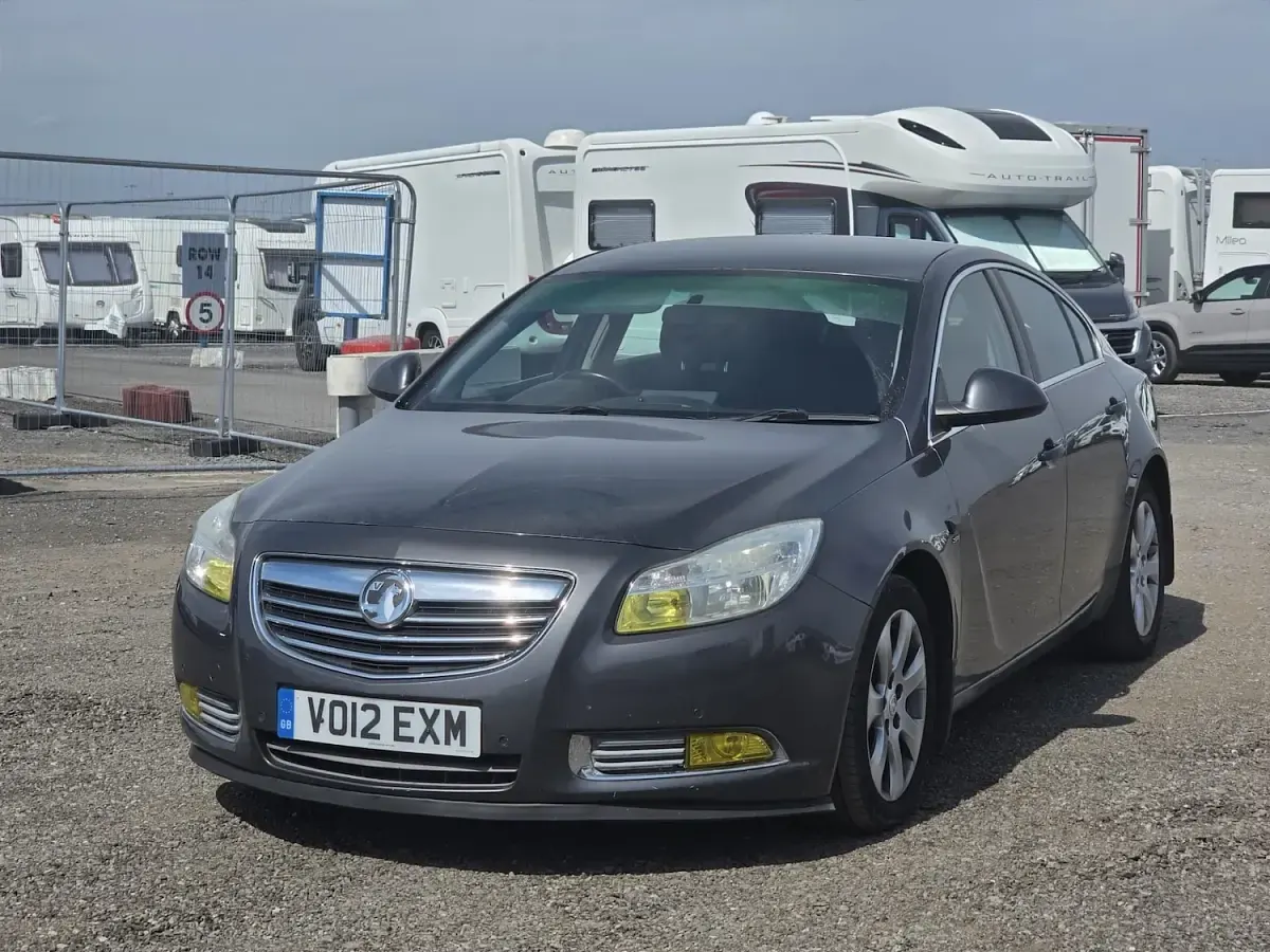 Used Vauxhall Insignia SRi 157 HP (115 kW) 2012 Grey Hatchback