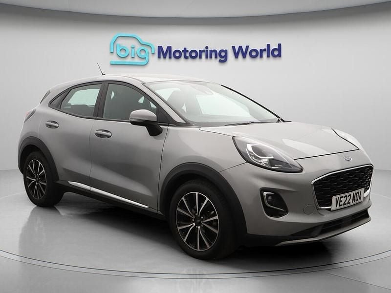 Silver Used 2022 Ford Puma Titanium Hatchback | £13,100 (Good price) - Image 1/4