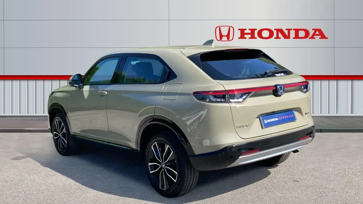 Used Honda HR-V Advance 131 HP (96 kW) 2024 Beige SUV