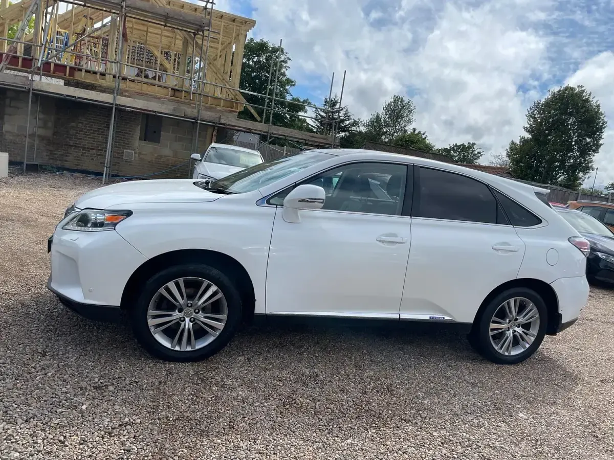 Used Lexus RX450h 2014 White SUV