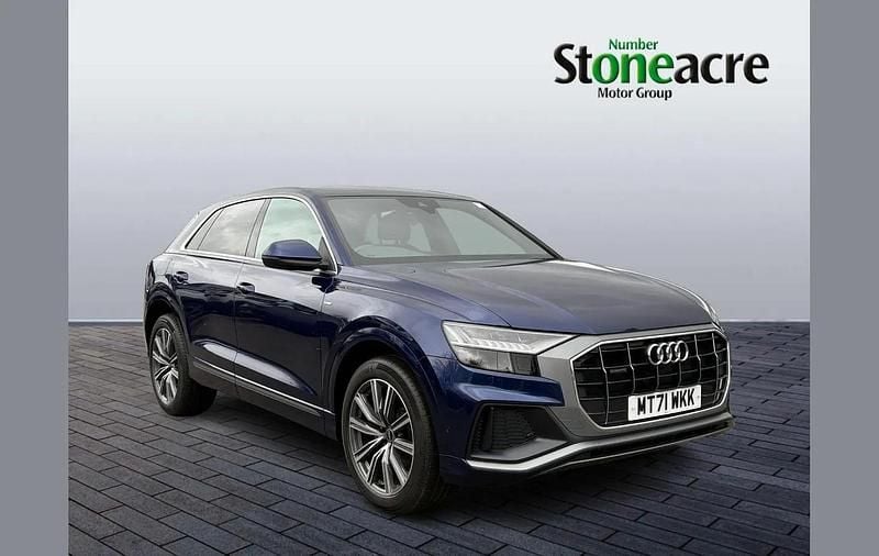 Used Audi Q8 Comfort 281 HP (206 kW) 2021 Blue SUV