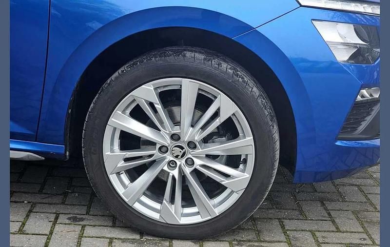 Used Skoda Kamiq SE L 113 HP (83 kW) 2024 Blue SUV