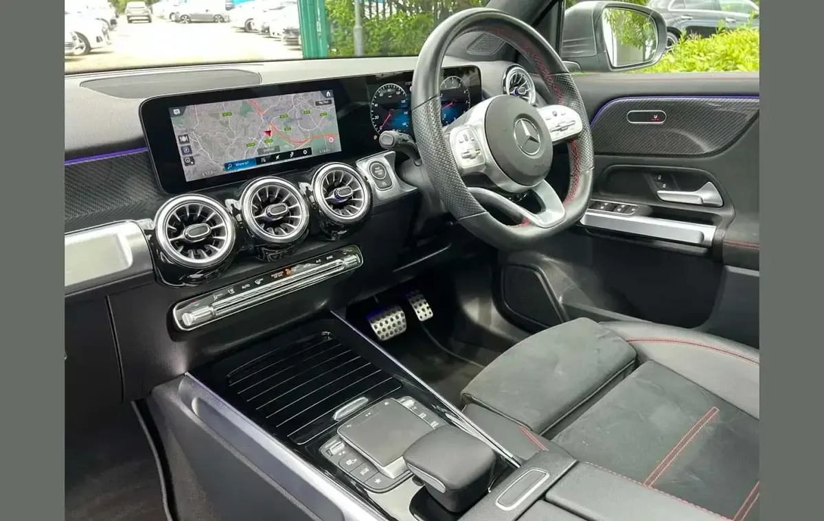 Used Mercedes GLB200 AMG Line Premium Plus 161 HP (118 kW) 2022 Grey SUV