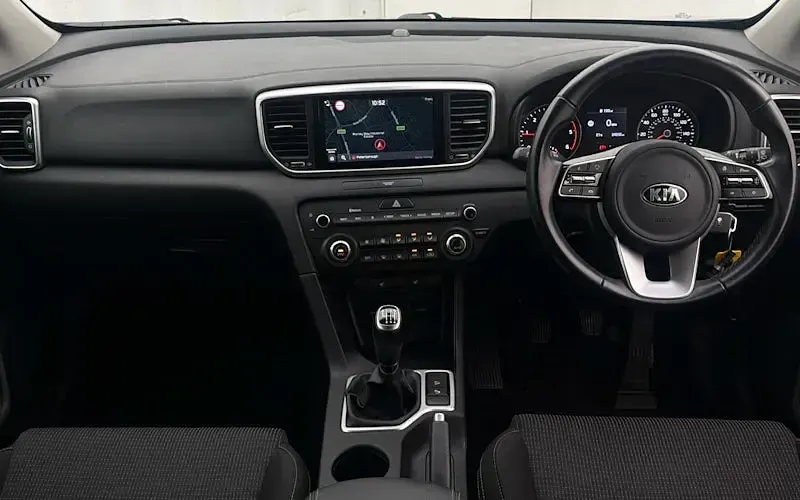 Used Kia Sportage 136 HP (100 kW) 2021 Grey SUV