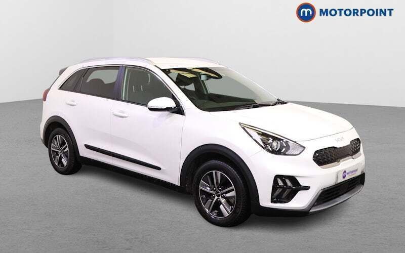 White Used 2022 Kia Niro 2 SUV | £16,499 (Fair price) - Image 1/4