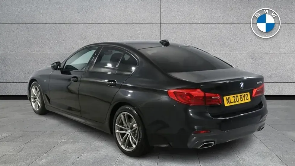 Used BMW 520 M Sport 187 HP (137 kW) 2020 Black Sedan