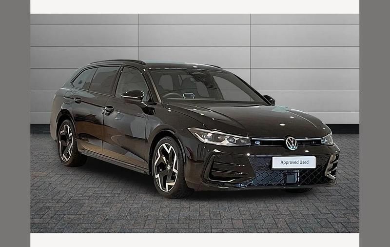 Novo VW Passat R-line 147 HP (108 kW) 2026 Preto Carrinha