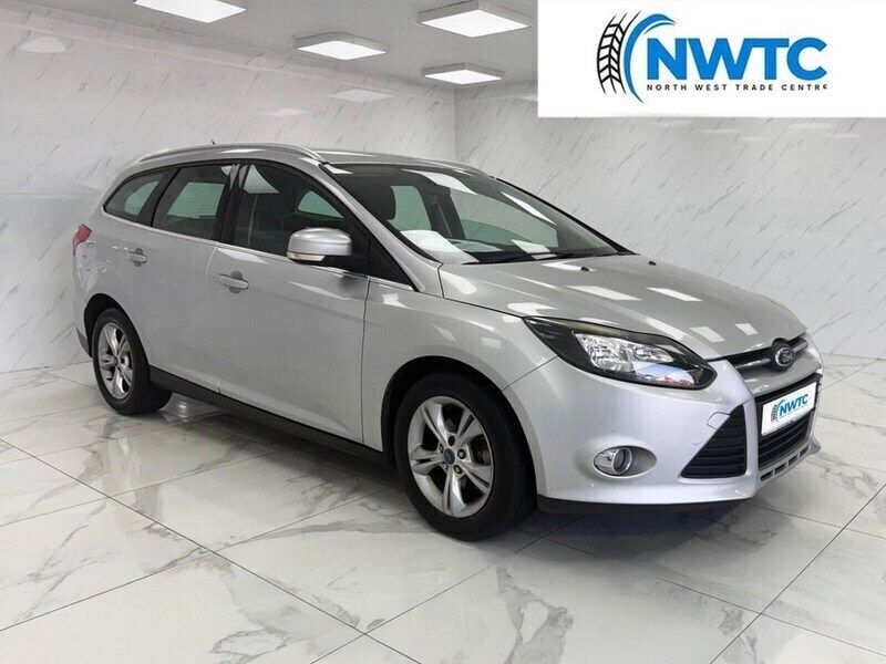 Silver Used 2012 Ford Focus Zetec Estate | £2,295 (Fair price) - Image 1/4