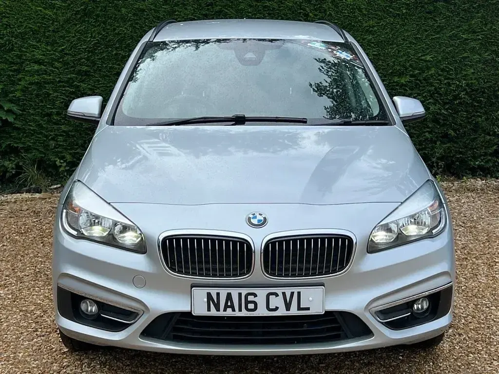 Used BMW 218 Luxury Line 136 HP (100 kW) 2016 Silver MPV
