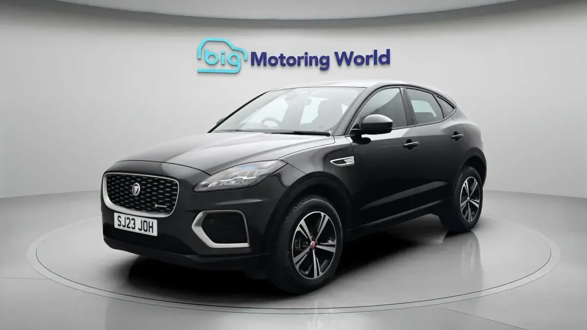 Used Jaguar E-Pace R-Dynamic 204 HP (150 kW) 2023 Black SUV