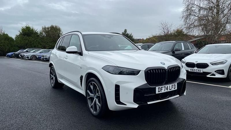 White Used 2024 BMW X5 M Sport SUV | £64,999 (Fair price) - Image 1/4