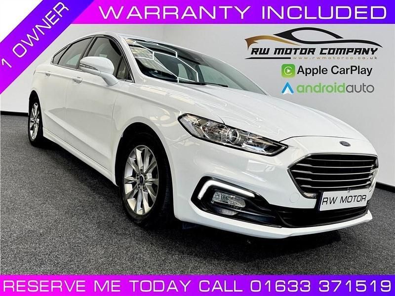 White Used 2019 Ford Mondeo Zetec Hatchback | £9,492 (Fair price) - Image 1/4