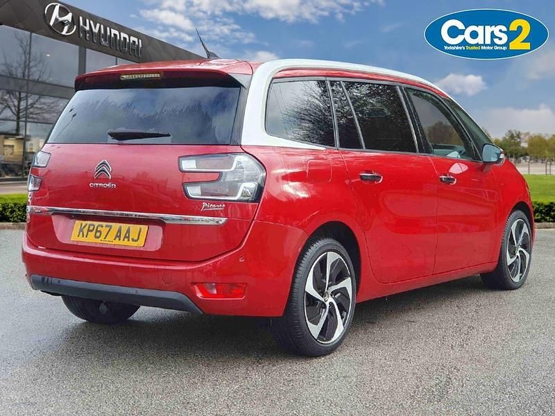 Used Citroën Grand C4 Picasso Flair 147 HP (108 kW) 2017 Red MPV