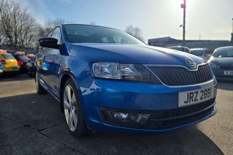 Used Skoda Rapid Sport 105 HP (77 kW) 2015 Blue Hatchback