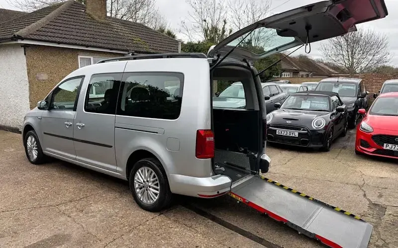 Used VW Caddy 102 HP (75 kW) 2020 MPV