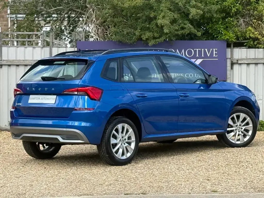 Used Skoda Kamiq SE 110 HP (80 kW) 2023 Blue SUV