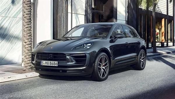 Black Used 2024 Porsche Macan S SUV | £65,990 (Super price) - Image 1/4