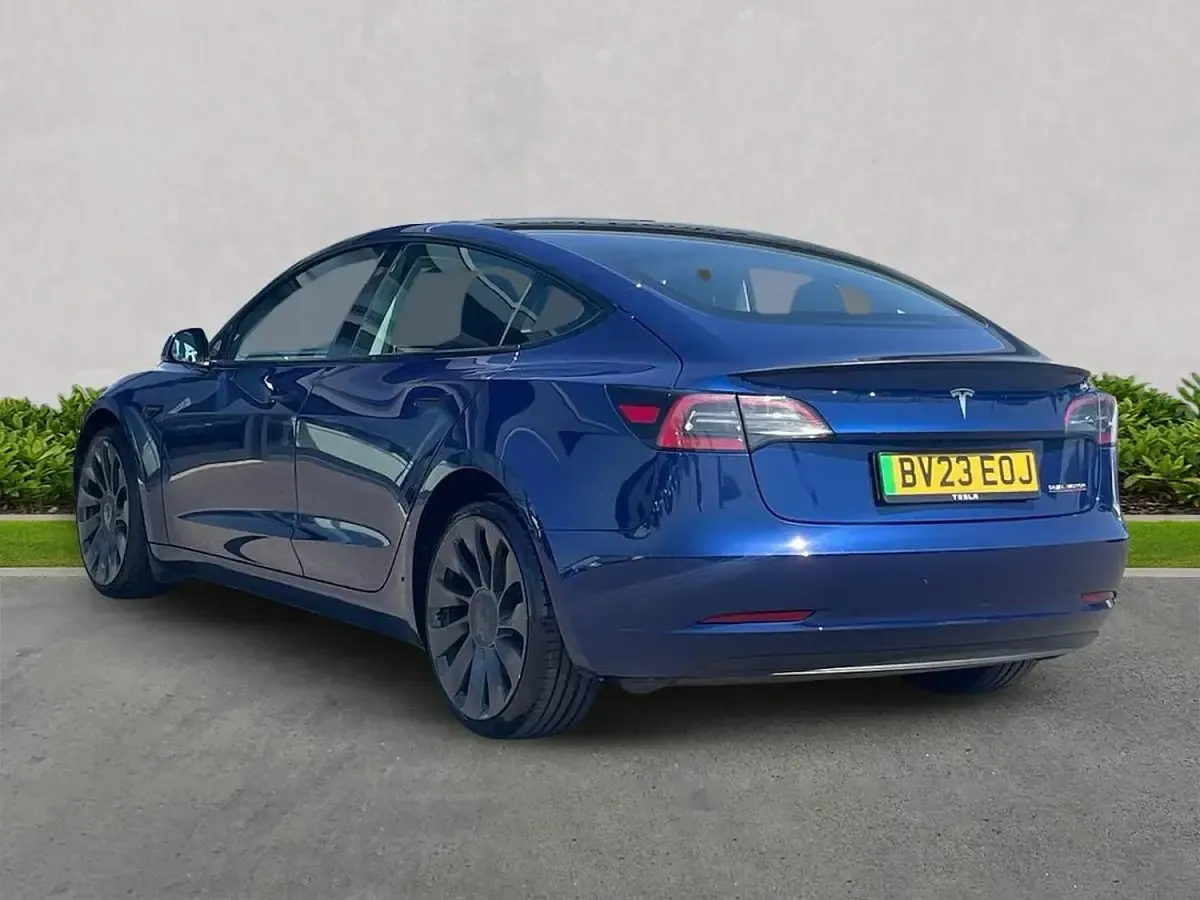 Used Tesla Model 3 Performance 461 kW (627 HP) 2023 Blue Sedan