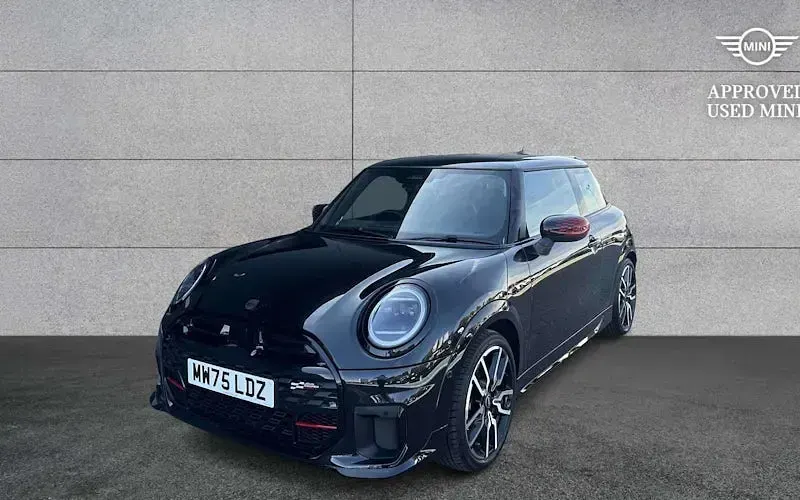 Used Mini Cooper Sport 150 kW (204 HP) 2025 Hatchback