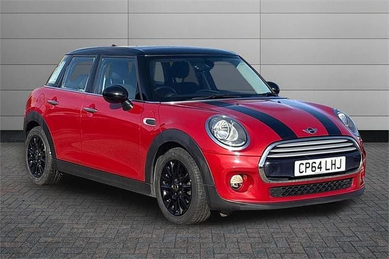 Used Mini Cooper D Hatch 116 HP (85 kW) 2014 Red Hatchback