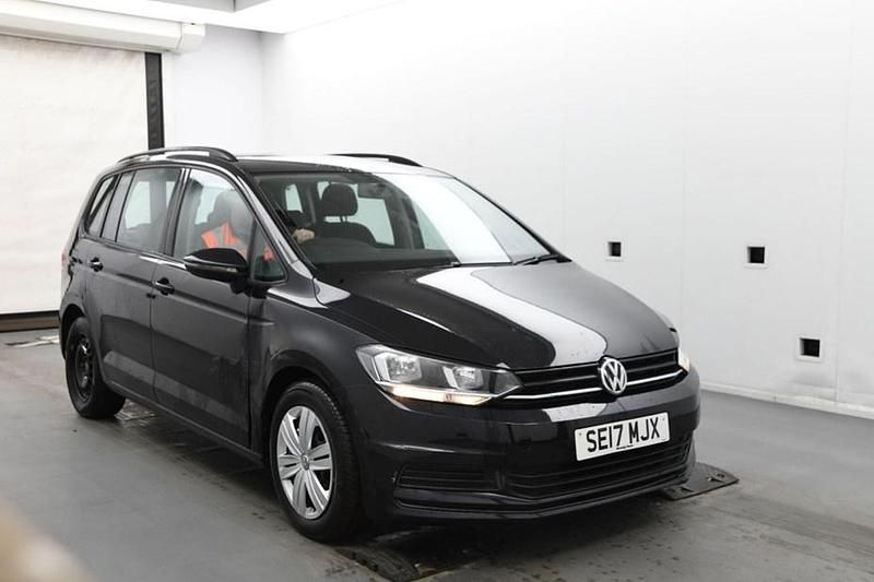 Black Used 2017 VW Touran S MPV | £16,795 (Fair price) - Image 1/1
