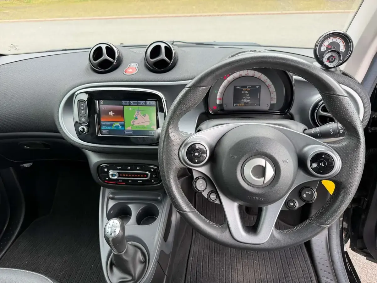 Used Smart ForTwo Coupé 71 HP (52 kW) 2016 Black Coupe