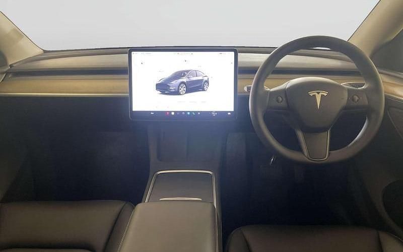 Used Tesla Model Y RWD 219 kW (299 HP) 2024 SUV