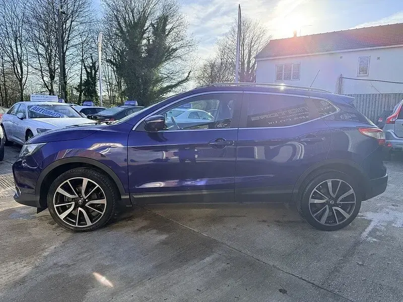 Used Nissan Qashqai Tekna 110 HP (80 kW) 2014 Blue SUV
