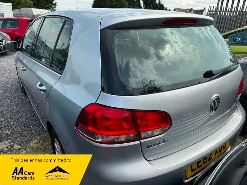 Used VW Golf VII Match 150 HP (110 kW) 2012 Silver Hatchback