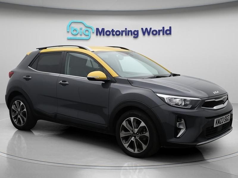 Grey Used 2023 Kia Stonic SUV | £15,400 (Fair price) - Image 1/4